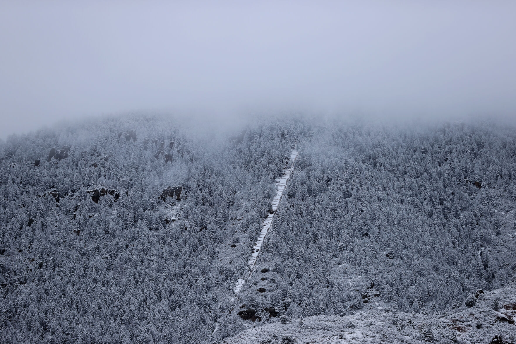 091020-news-snow 24.jpg